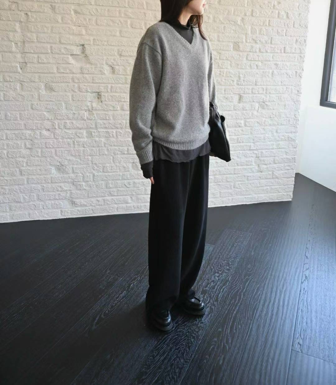 SIMPIEBEIGE韓國代購㊣女士新品人氣職業時尚推薦毛衣不含內搭SIMPIEBEIGE毛衣