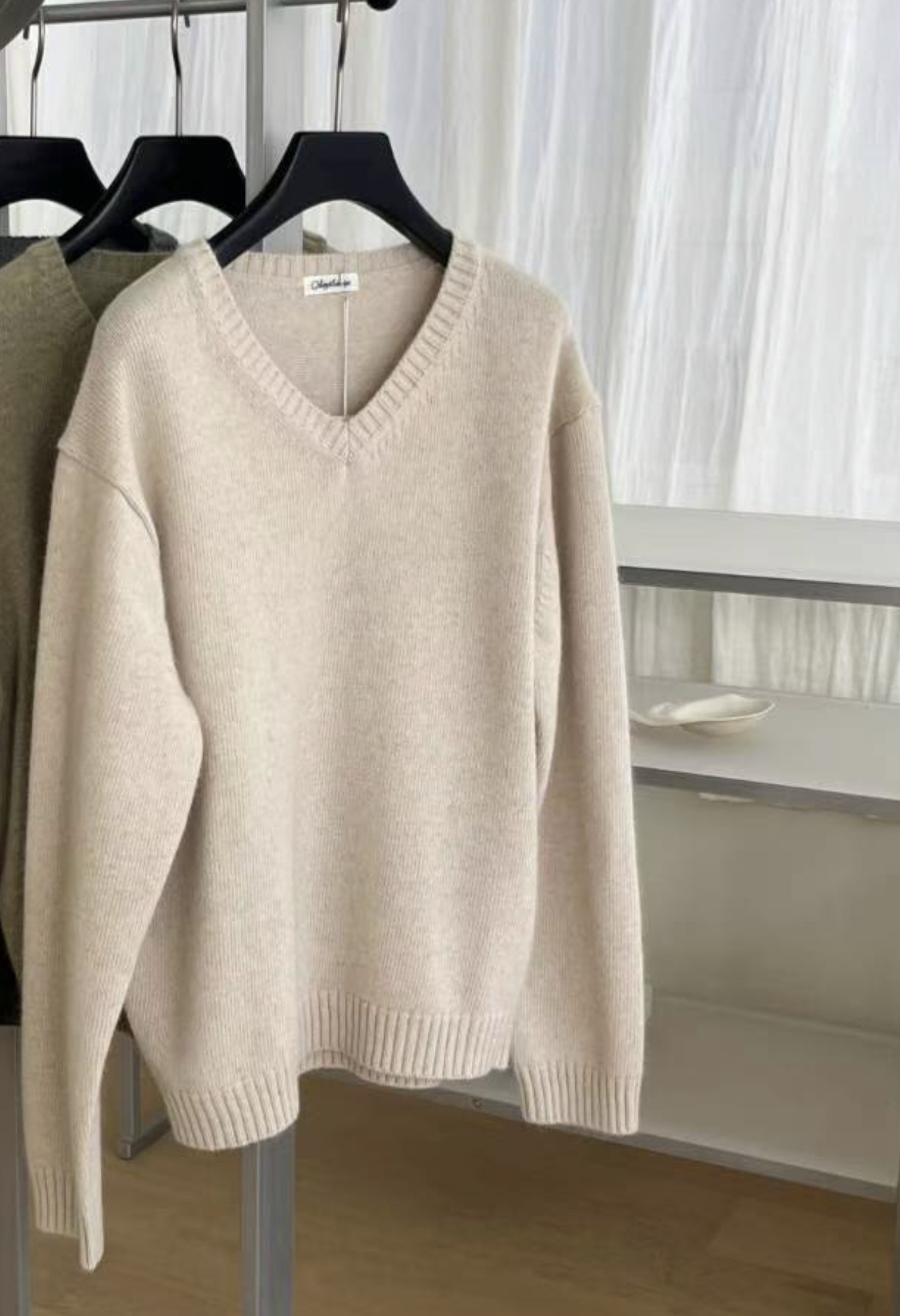 SIMPIEBEIGE韓國代購㊣女士新品人氣職業時尚推薦毛衣不含內搭SIMPIEBEIGE毛衣圖色3