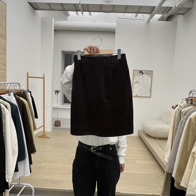 DRESS ROOM韓國代購㊣女士新款職業熱賣人氣真品短裙燈芯絨DRESS ROOM短裙圖色2