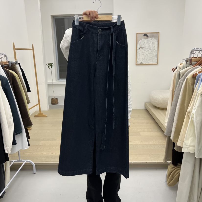 DRESS ROOM東大門㊣直郵女裝新品25秋冬真品熱賣牛仔褲含腰帶DRESS ROOM牛仔褲圖色1