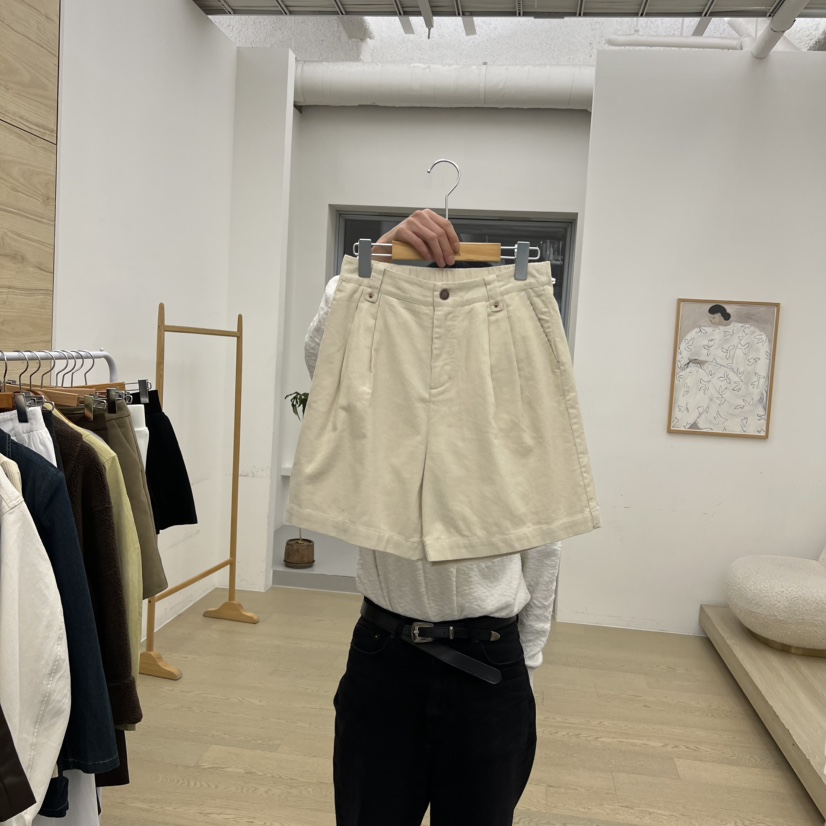 DRESS ROOM東大門㊣代購女士新款推薦時尚休閑真品短褲燈芯絨DRESS ROOM短褲圖色1