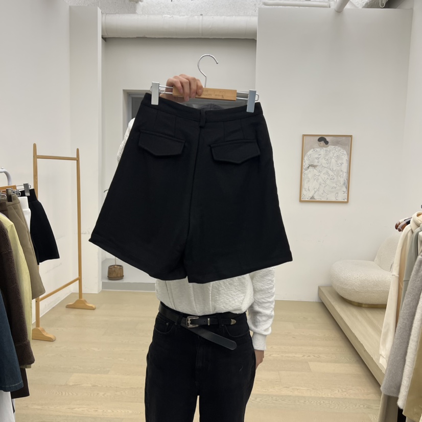 DRESS ROOM東大門㊣直郵女裝新款休閑熱賣時尚人氣短褲羊毛DRESS ROOM短褲