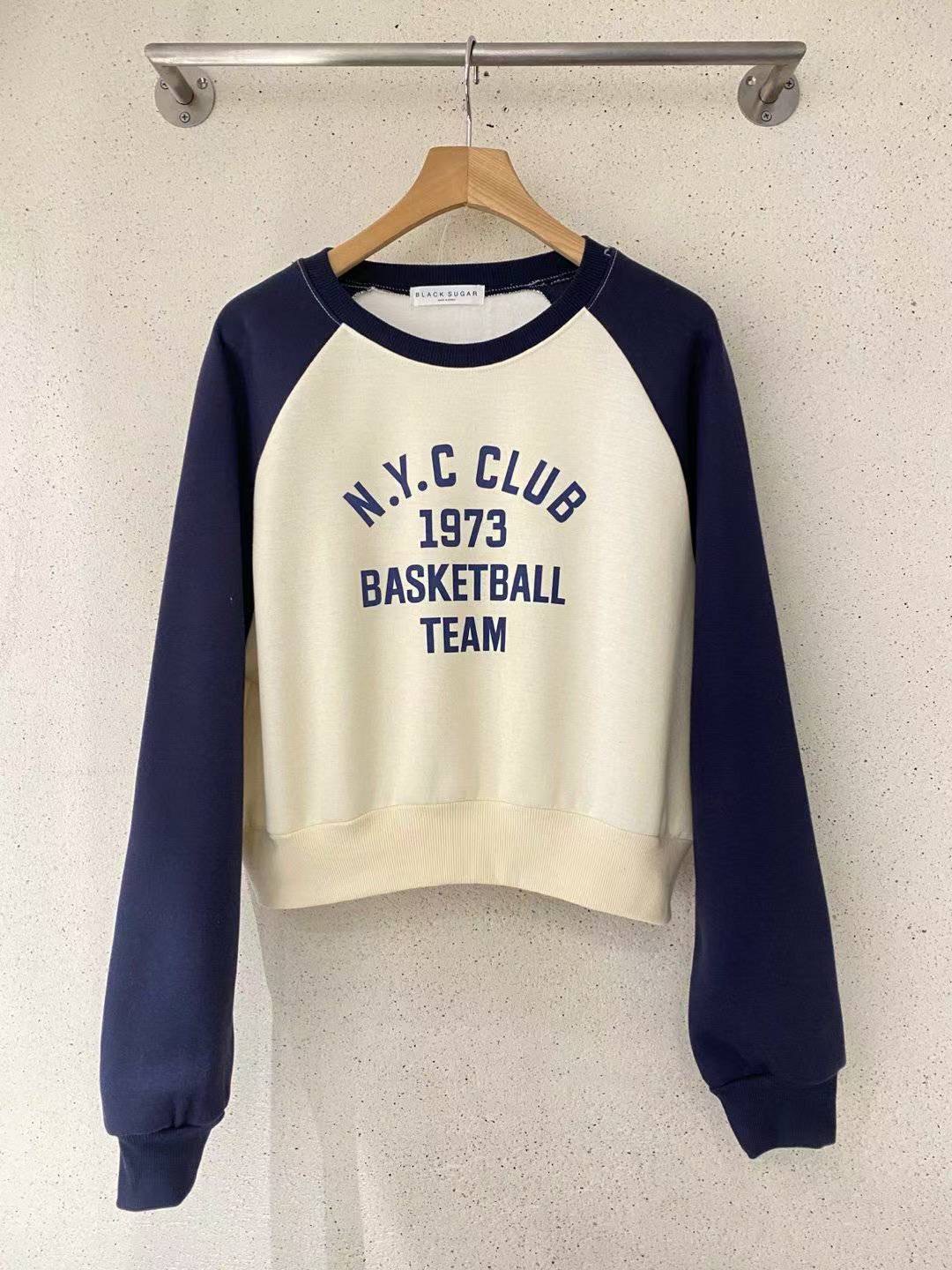 BLACK SUGAR-블랙슈가-T東大門㊣直郵女裝新款時尚推薦衛衣BLACK SUGAR衛衣圖色1