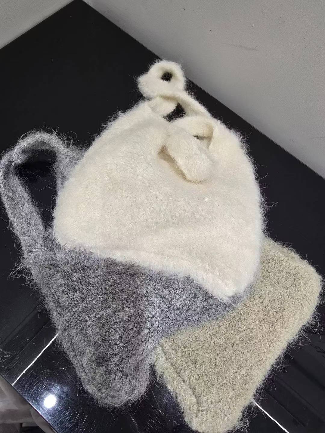 CHERRY YA韓國代購㊣女士新品真品25秋冬熱賣針織衫毛皮含包CHERRY YA針織衫