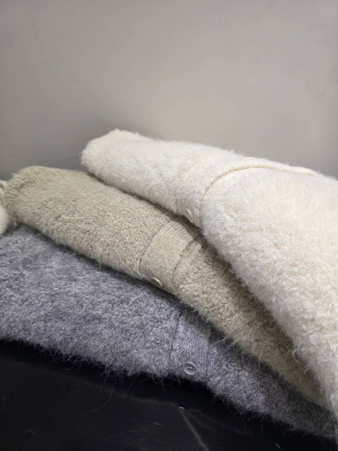 CHERRY YA韓國代購㊣女士新品真品25秋冬熱賣針織衫毛皮含包CHERRY YA針織衫