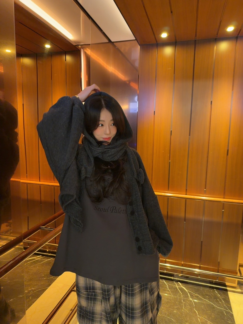 PALETTE-Q東大門㊣直郵女士新款時尚休閑套裝套裝圍巾開衫PALETTE-Q套裝