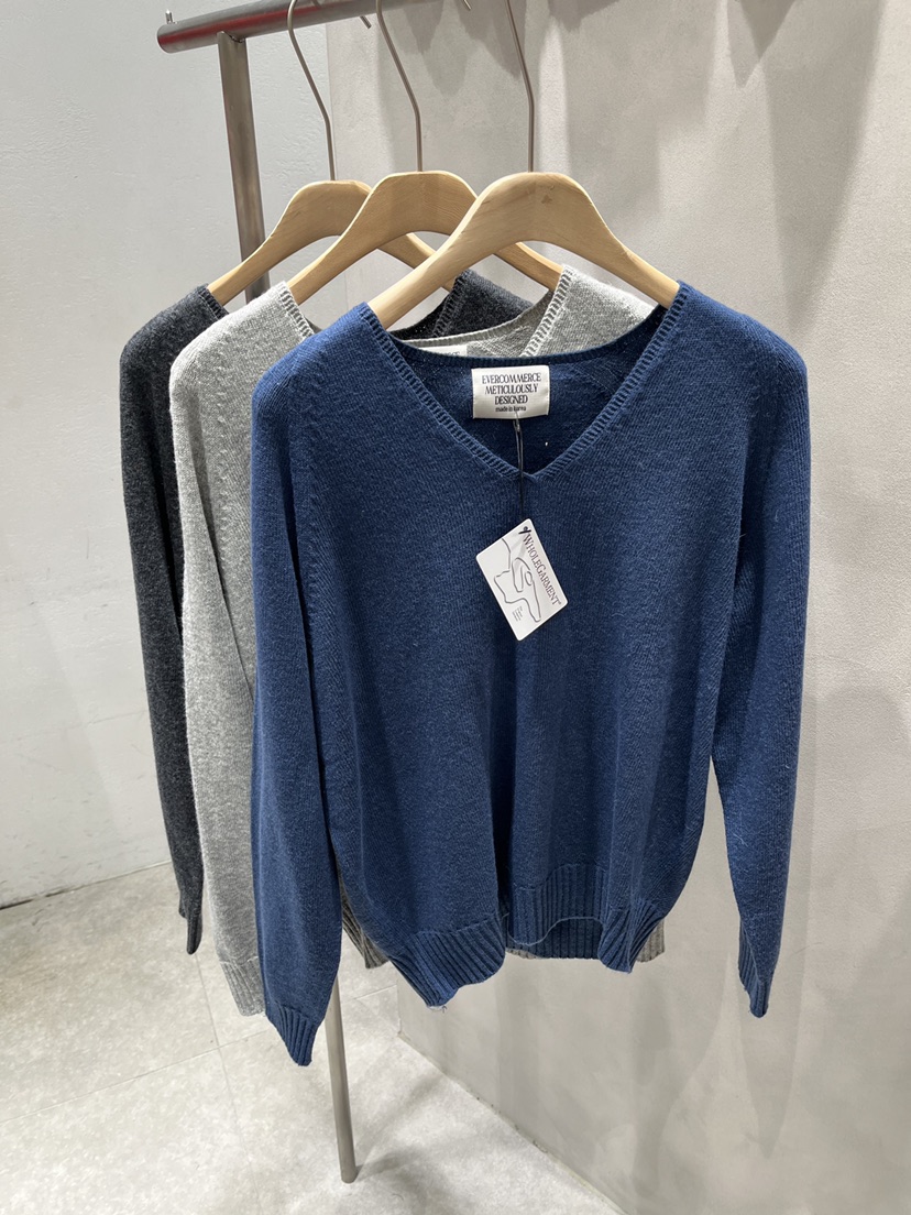 EVERCOMMERCE METICULOUSLY DESIGNED韓國直郵㊣女士新品職業針織衫EVERCOMMERCE METICULOUSLY DESIGNED針織衫