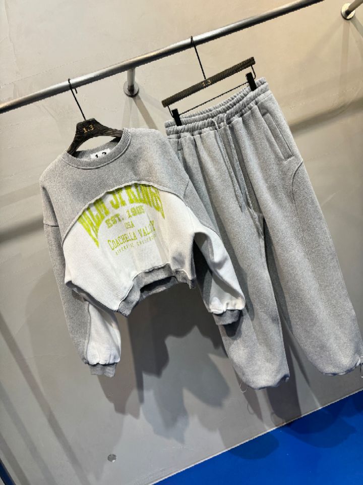 1.3東大門㊣實拍女士新款熱賣休閑職業25秋冬人氣時尚套裝1.3套裝