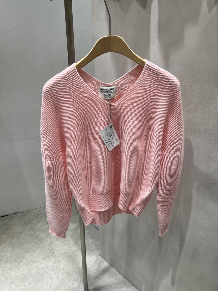 EVERCOMMERCE METICULOUSLY DESIGNED東大門㊣實拍女士新品人氣針織衫EVERCOMMERCE METICULOUSLY DESIGNED針織衫圖色1