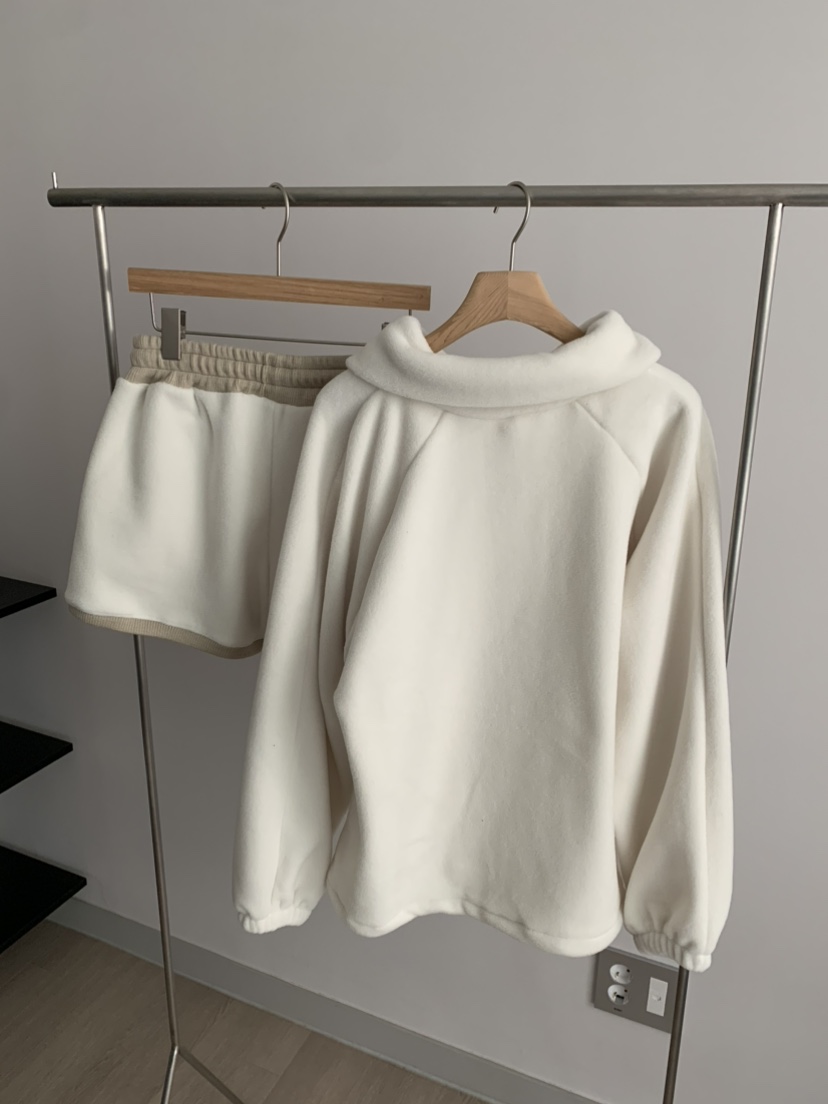 BETONE東大門㊣直郵女裝新款推薦熱賣職業人氣套裝抓絨拉鏈BETONE套裝