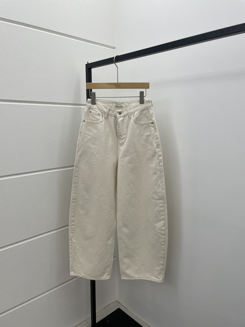 MOVENNE東大門㊣直郵女士新款推薦25秋冬熱賣人氣休閑牛仔褲MOVENNE牛仔褲