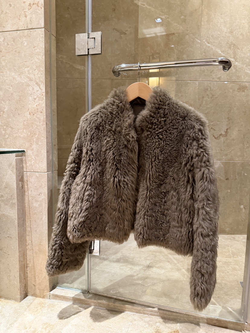 LAVIEU東大門㊣直郵女士新款人氣時尚休閑推薦熱賣短款大衣LAVIEU短款大衣