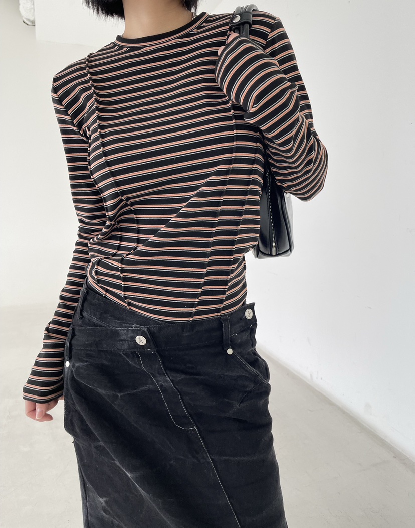 REIZ東大門㊣代購女裝新款推薦職業人氣熱賣休閑25秋冬長袖T恤REIZ長袖T恤