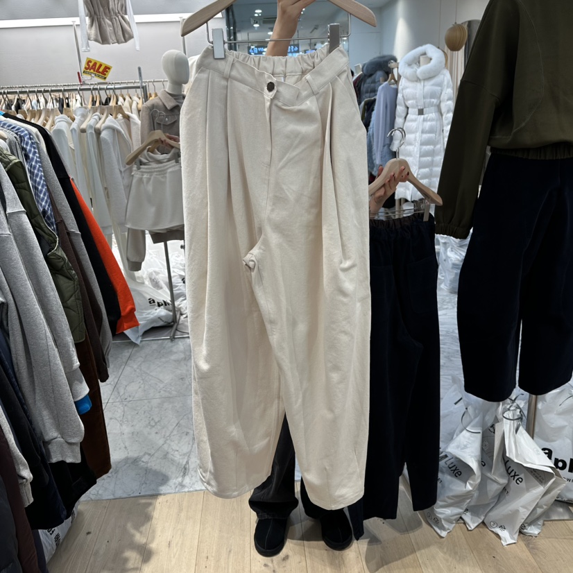 REVE-L東大門㊣直郵女士新品25秋冬休閑人氣時尚熱賣休閑褲REVE-L休閑褲圖色1