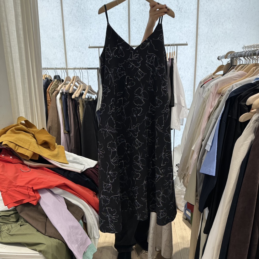 REVE-L韓國代購㊣女士新款推薦25秋冬人氣職業休閑熱賣連衣裙REVE-L連衣裙圖色2