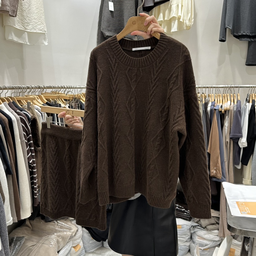 G.I-L東大門㊣直郵女裝新品休閑熱賣25秋冬時尚推薦人氣套裝G.I-L套裝圖色1