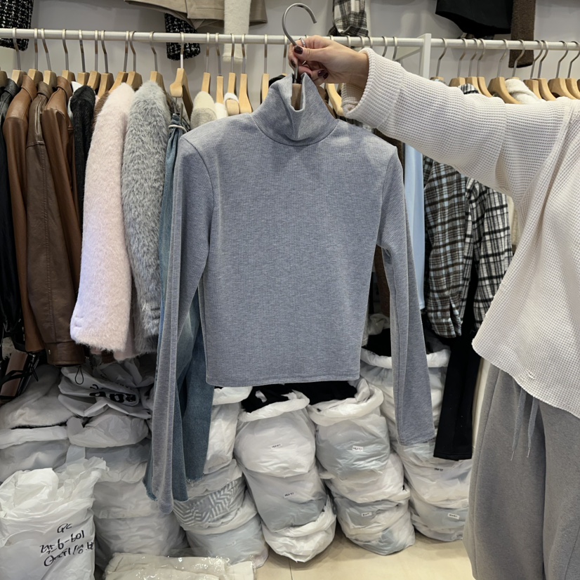 Q C東大門㊣實拍女士新品熱賣人氣休閑推薦職業25秋冬長袖T恤Republlc of qc長袖T恤圖色3