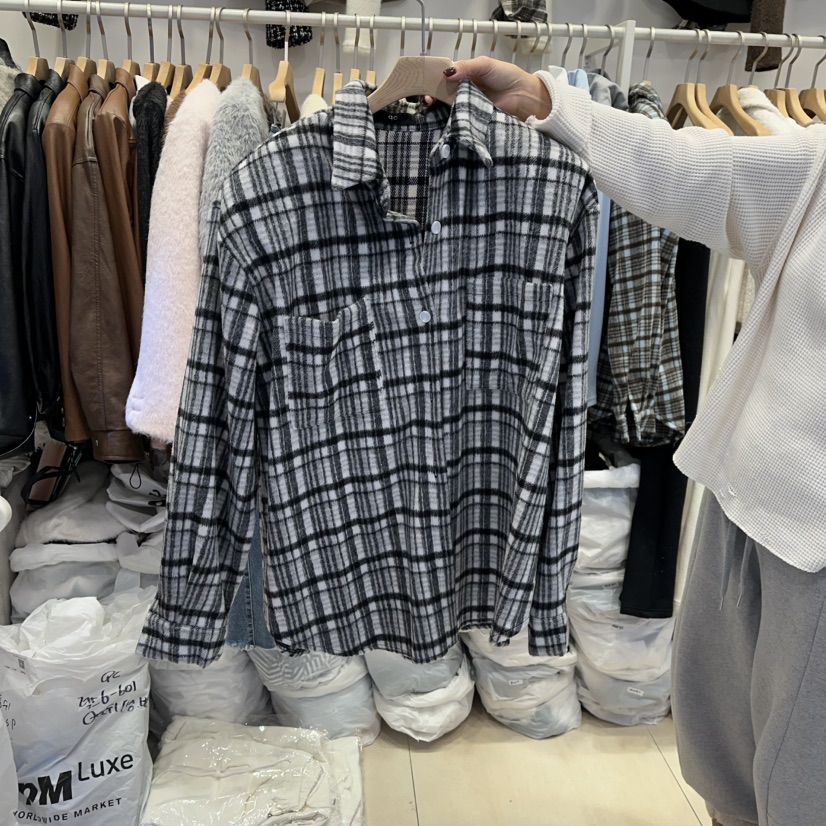 Q C韓國代購㊣女士新款時尚熱賣休閑人氣推薦襯衫蕾絲衫格子Republlc of qc襯衫/蕾絲衫圖色1黑白