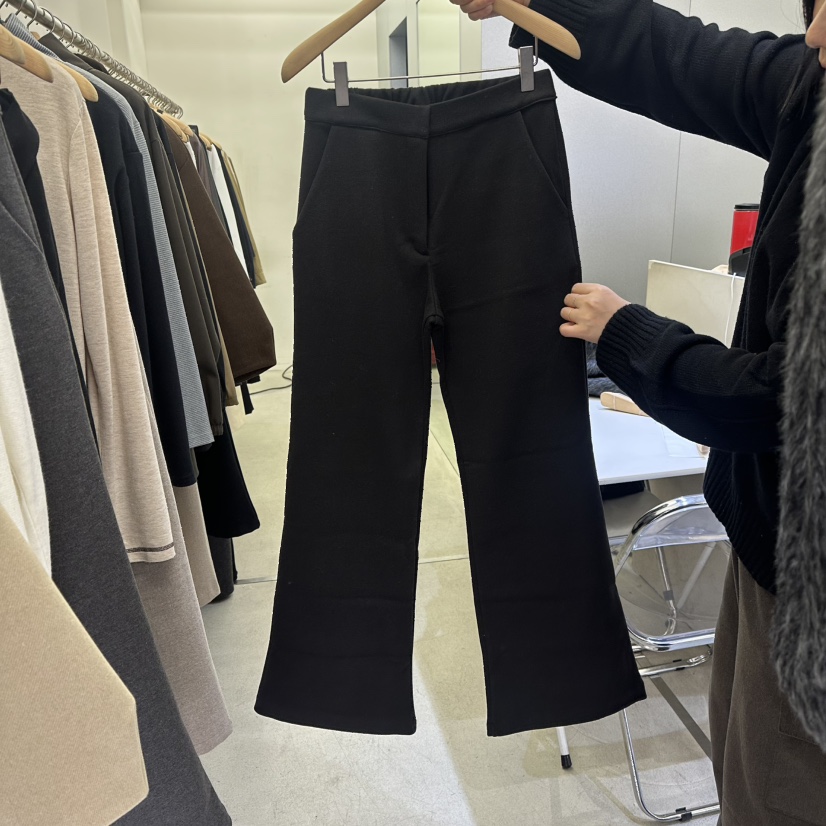 AMON韓國直郵㊣女裝新款熱賣人氣推薦25秋冬休閑褲加絨喇叭AMON休閑褲圖色2