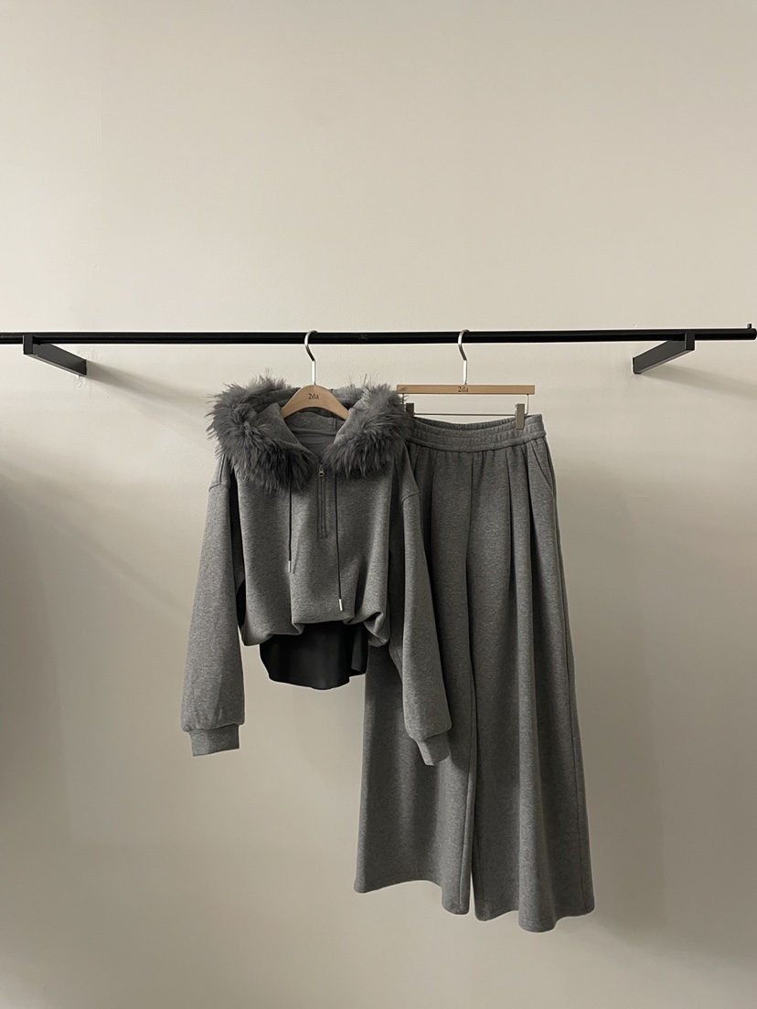 2DA/DARIMI-P韓國代購㊣女裝新款熱賣套裝毛領可拆可拆卸套裝2DA/DARIMI-P套裝圖色2