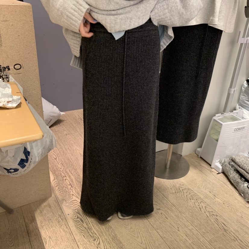 ORMORE韓國直郵㊣女裝新款時尚25秋冬人氣職業半身裙中短裙ORMORE半身裙/中短裙圖色1