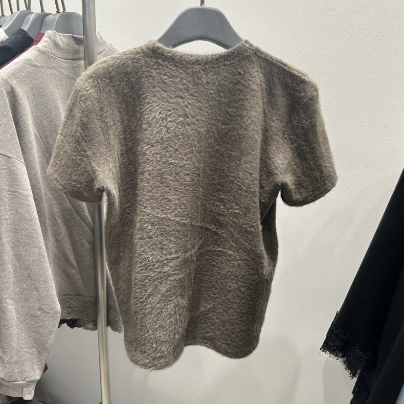 TARABY MOTION東大門㊣直郵女裝新款推薦職業熱賣T恤安哥拉TARABY MOTIONT恤