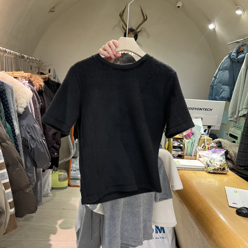 BLACKFRIDAY東大門㊣實拍女士新品推薦25秋冬職業人氣時尚T恤BLACK FRIDAYT恤圖色2