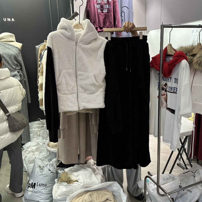 UNA/THE MAY韓國代購㊣女裝新款25秋冬套裝連帽衫加絨保暖套裝THEMAY/UNA套裝圖色1