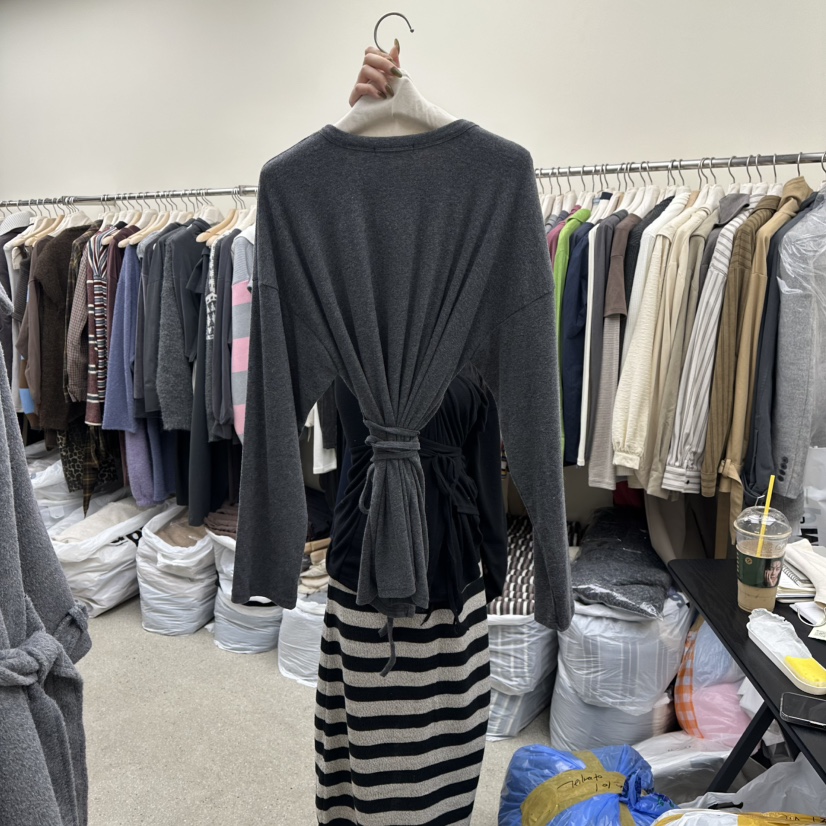 AMOEBA韓國代購㊣女士新品休閑時尚人氣職業熱賣推薦長袖T恤AMOEBA長袖T恤