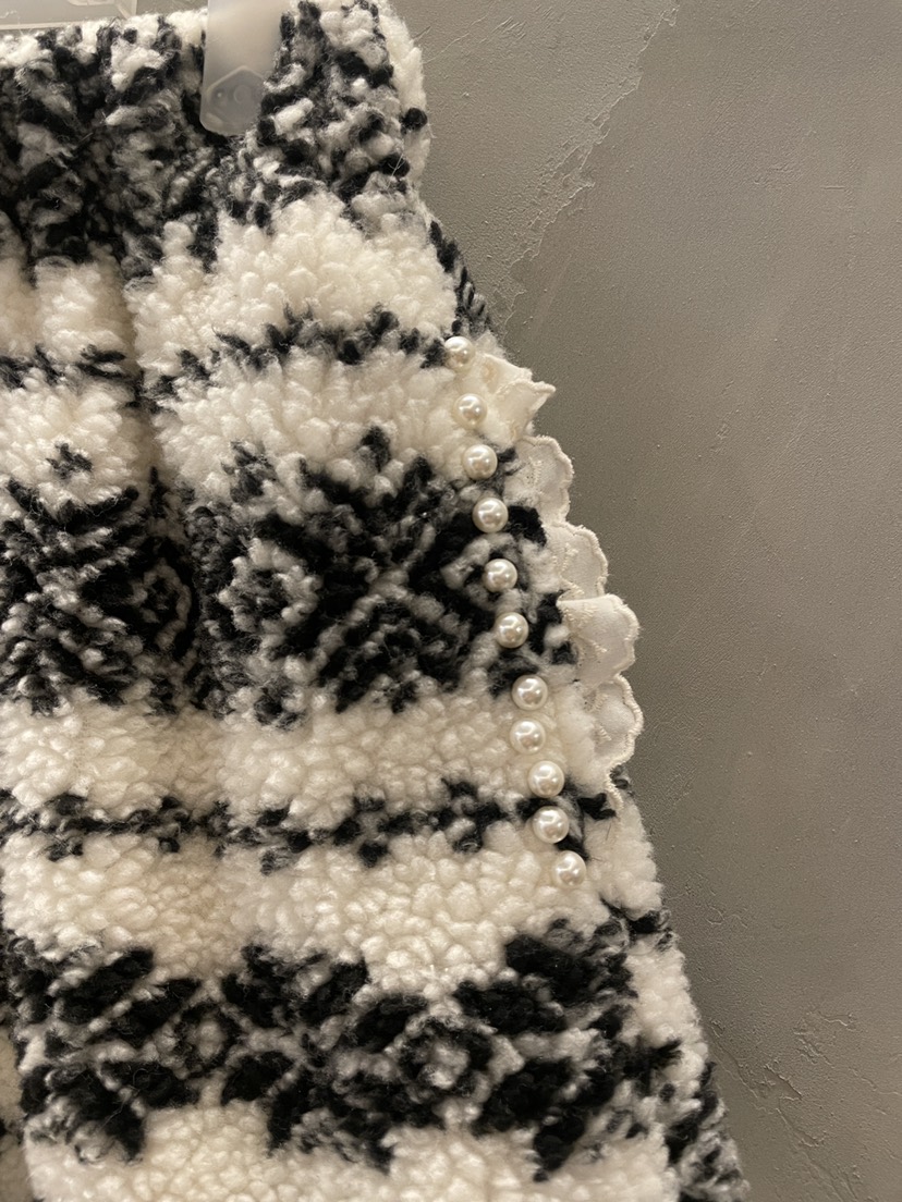 MULCUP東大門㊣直郵女裝新款職業人氣25秋冬時尚休閑短褲毛絨MULCUP短褲