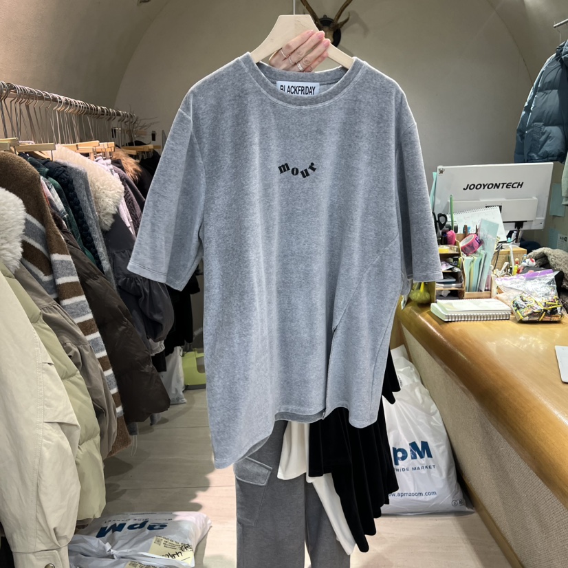 BLACKFRIDAY韓國代購㊣女士新款人氣25秋冬休閑職業T恤天鵝絨BLACK FRIDAYT恤圖色3