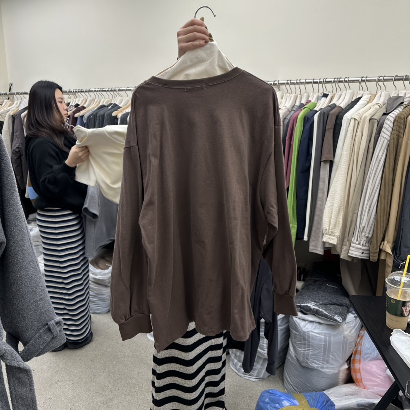 AMOEBA東大門㊣實拍女士新款職業人氣推薦25秋冬長袖T恤刺繡AMOEBA長袖T恤