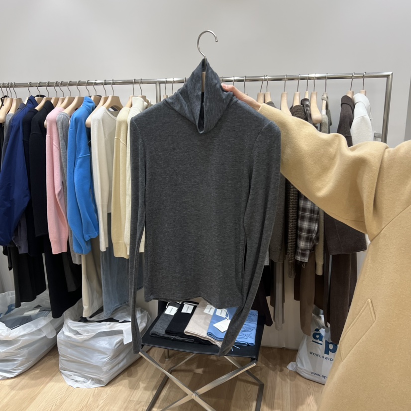 HAUS-A東大門㊣代購女士新品休閑熱賣25秋冬時尚推薦長袖T恤HAUSWOMEN長袖T恤圖色2