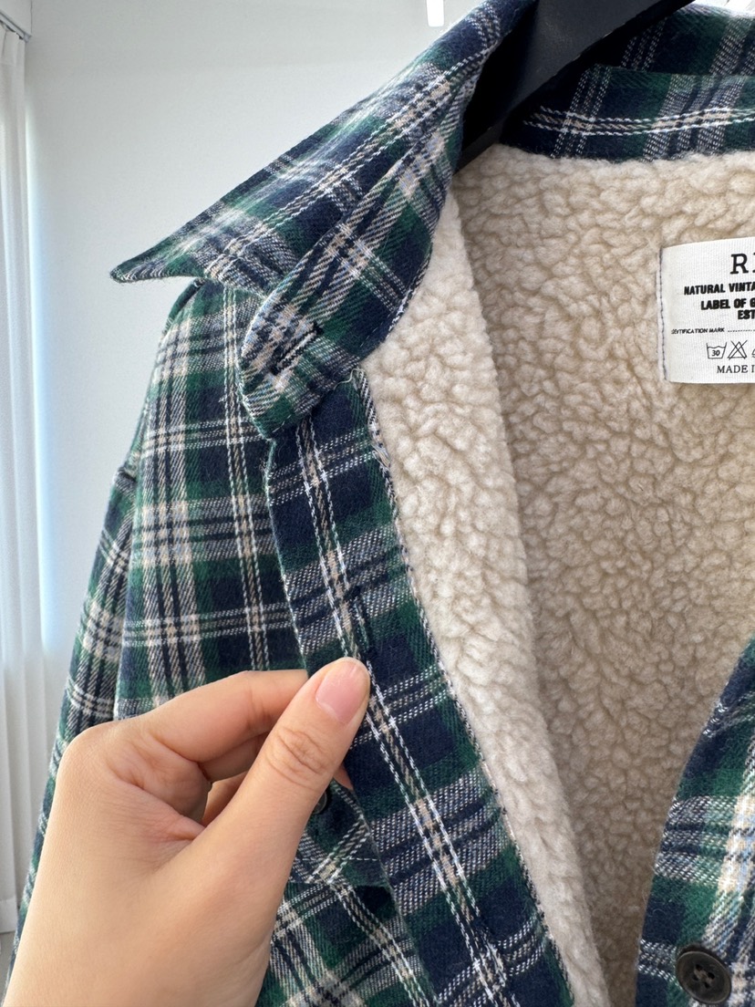 RED-A東大門㊣直郵女裝新款熱賣休閑推薦時尚襯衫蕾絲衫加絨RED-A襯衫/蕾絲衫