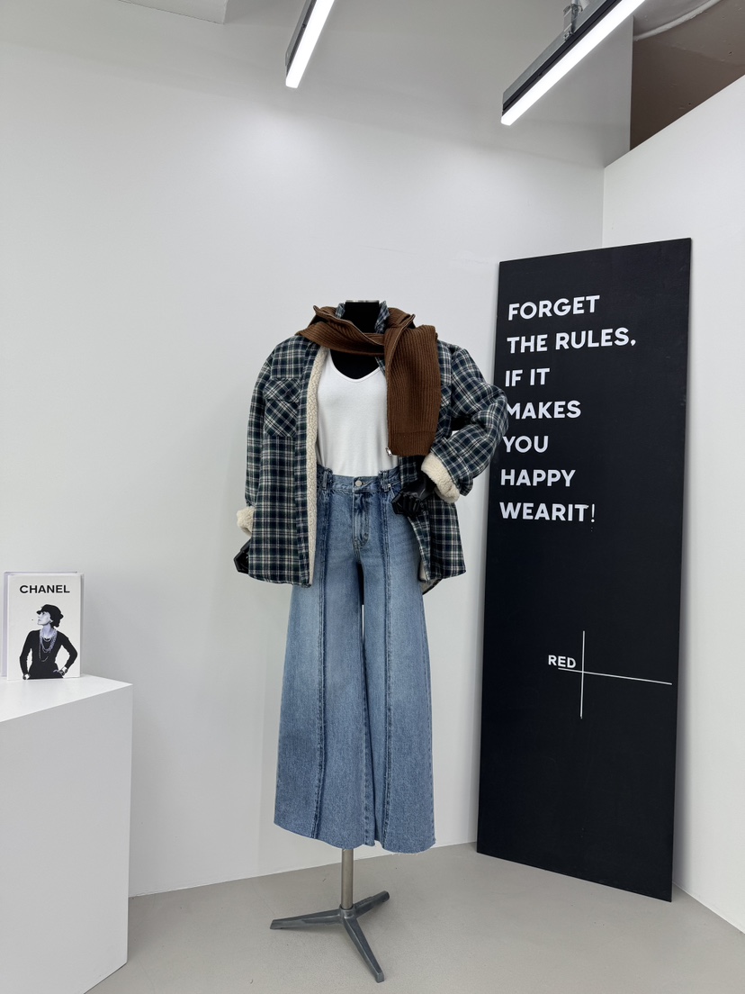 RED-A東大門㊣直郵女裝新款熱賣休閑推薦時尚襯衫蕾絲衫加絨RED-A襯衫/蕾絲衫