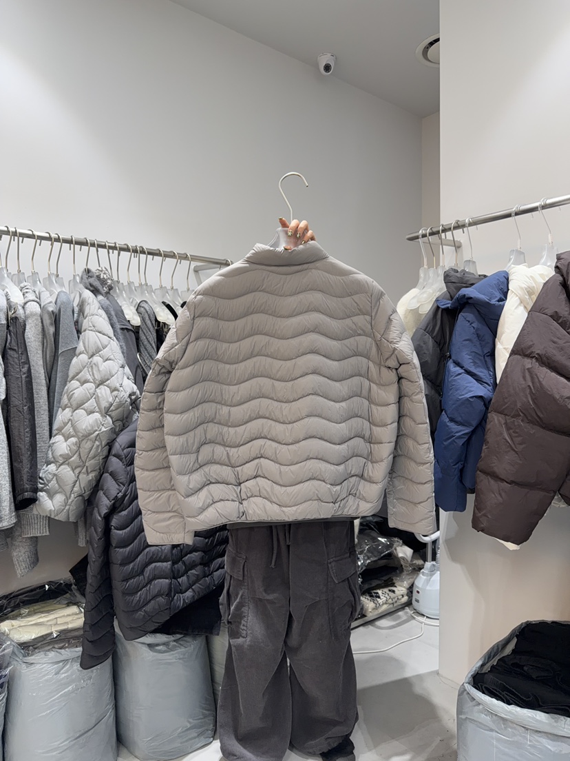 LOOKK韓國代購㊣女裝新品職業熱賣推薦時尚25秋冬短款羽絨服鵝絨LOOKK短款羽絨服