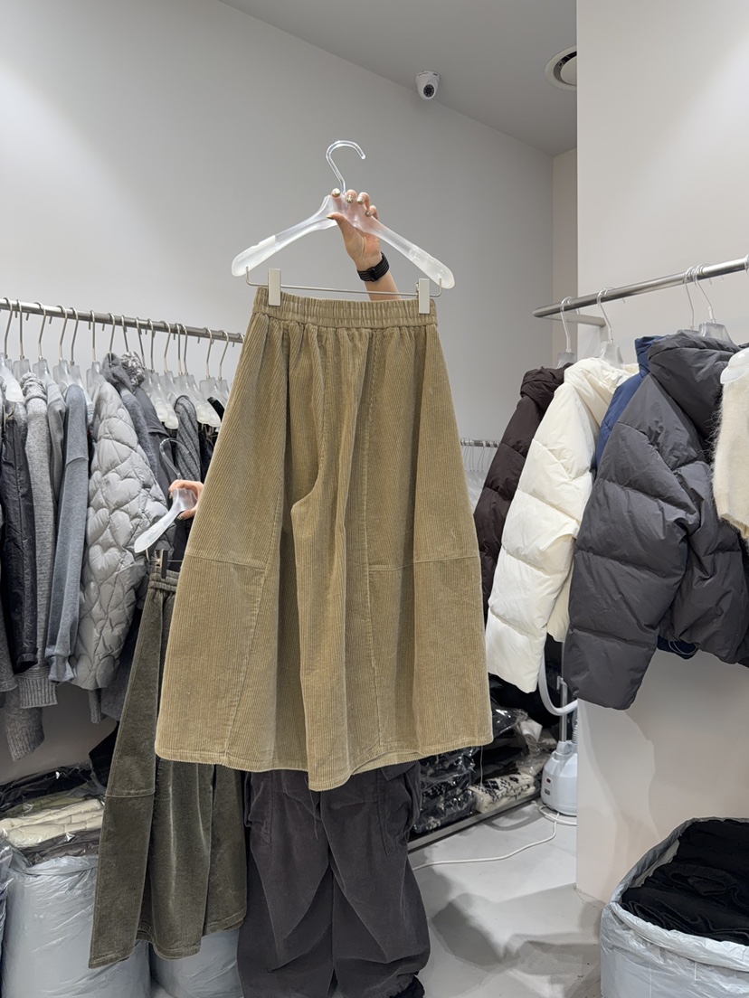 LOOKK東大門㊣實拍女裝新款熱賣人氣休閑推薦時尚職業25秋冬長裙LOOKK長裙