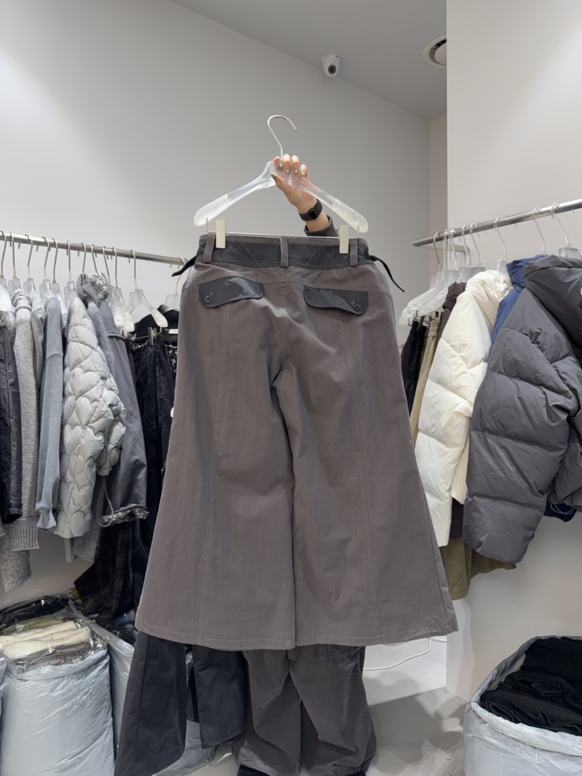 LOOKK韓國直郵㊣女士新品休閑推薦人氣時尚熱賣休閑褲口袋紐扣LOOKK休閑褲