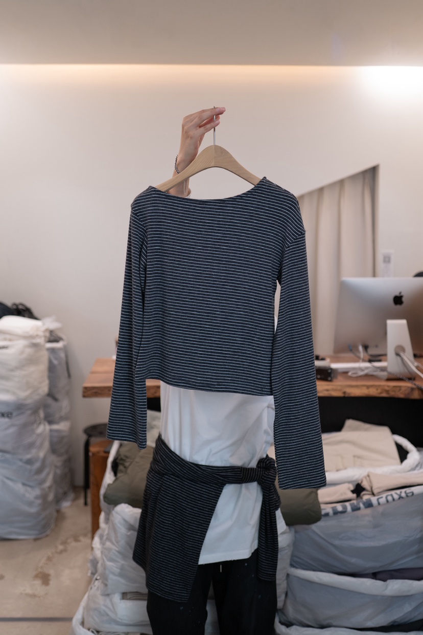 FRIC韓國直郵㊣女裝新款時尚職業25秋冬熱賣休閑推薦長袖T恤絨FRIC長袖T恤