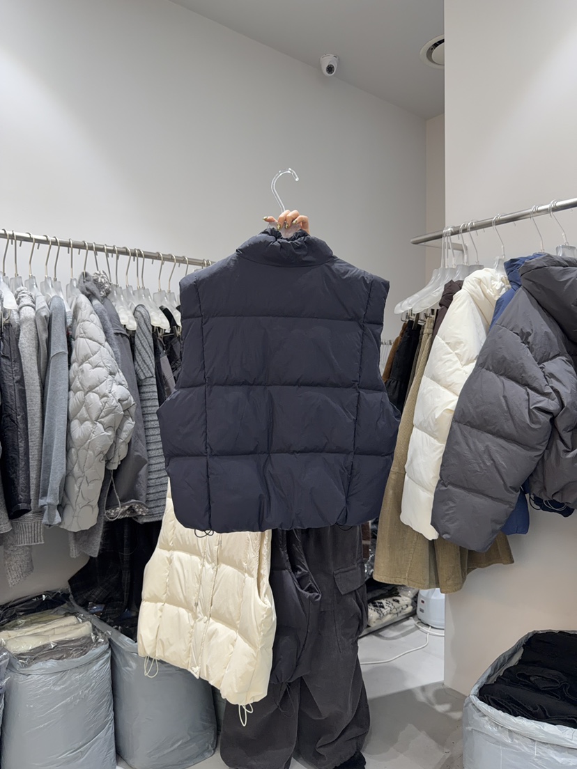 LOOKK東大門㊣直郵女裝新品職業時尚人氣休閑25秋冬馬甲鴨絨LOOKK馬甲