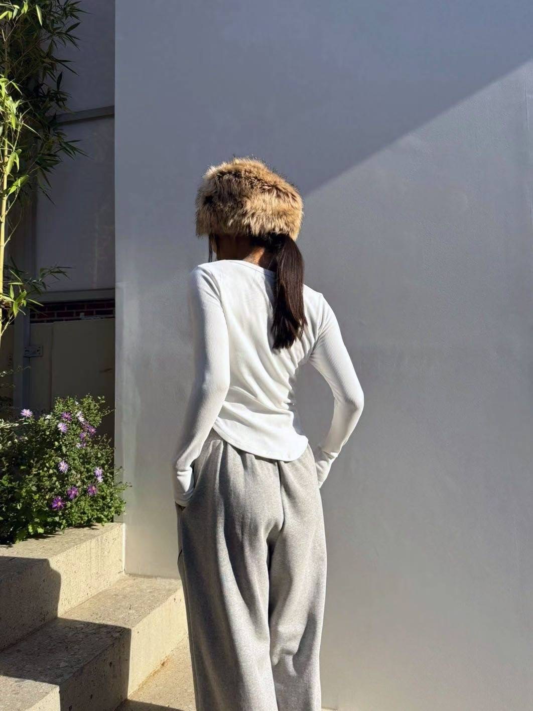 BCLOTHES-비클로스-T韓國直郵㊣女士新品熱賣真品長袖T恤B'CLOTHES長袖T恤