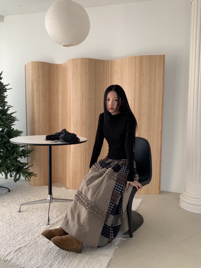 SUNDER MARKET韓國代購㊣女士新款真品推薦長袖T恤羊毛紐扣SUNDER MARKET長袖T恤