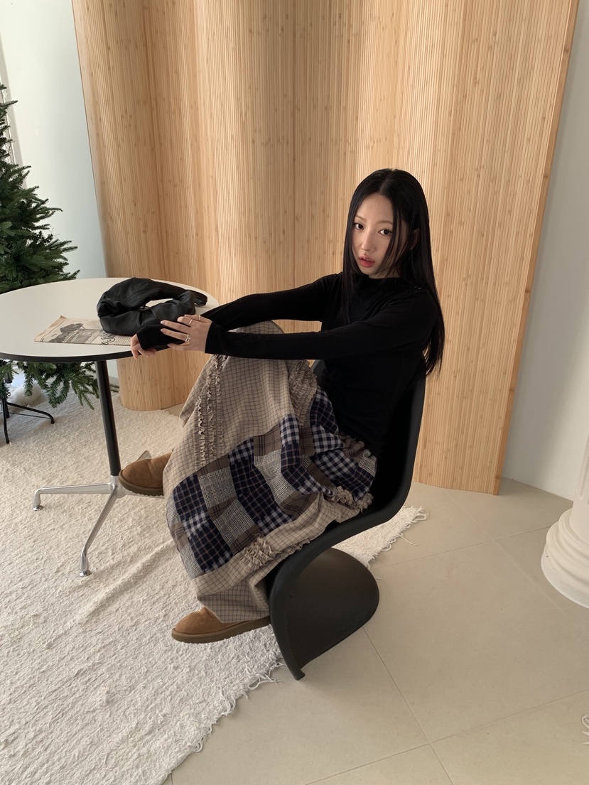 SUNDER MARKET韓國代購㊣女士新款真品推薦長袖T恤羊毛紐扣SUNDER MARKET長袖T恤