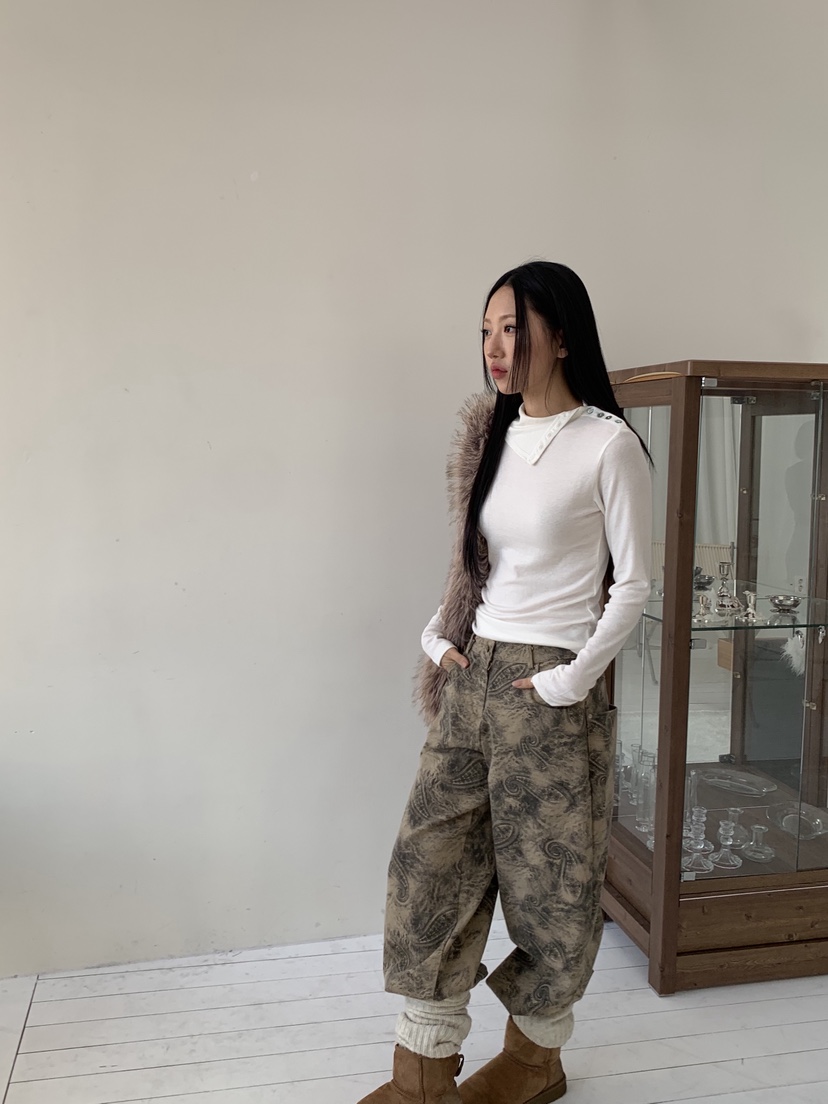 SUNDER MARKET韓國代購㊣女士新款真品推薦長袖T恤羊毛紐扣SUNDER MARKET長袖T恤