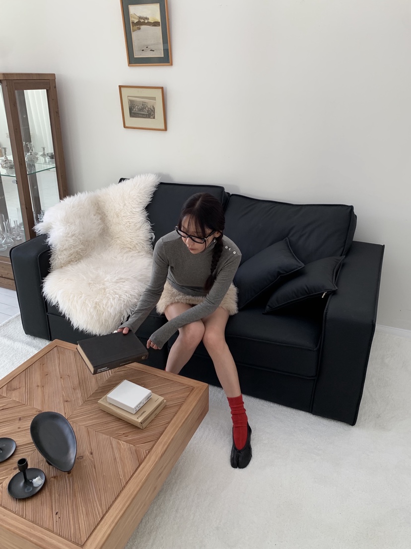 SUNDER MARKET韓國代購㊣女士新款真品推薦長袖T恤羊毛紐扣SUNDER MARKET長袖T恤