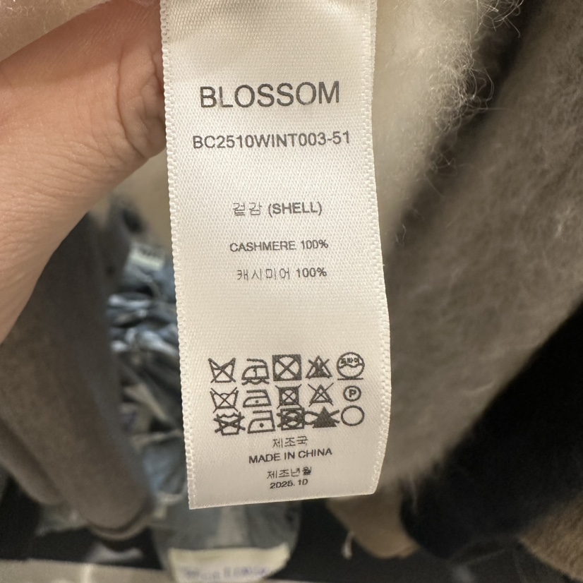 BLOSSOM東大門㊣代購女裝新品時尚熱賣人氣25秋冬針織衫羊絨圓領BLOSSOM針織衫