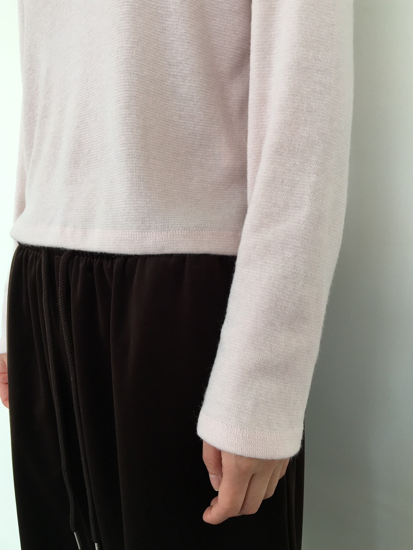 CCW東大門㊣直郵女士新款時尚職業熱賣推薦25秋冬人氣長袖T恤CCW--NYUNYU長袖T恤