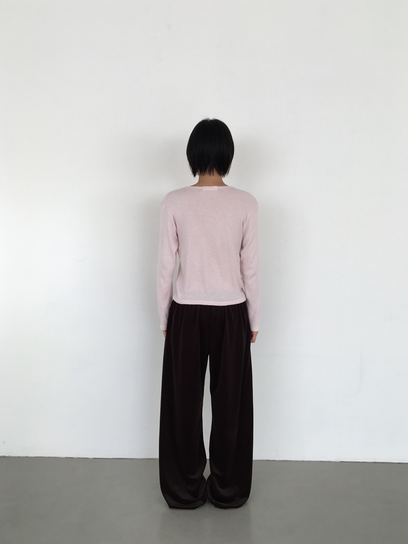 CCW東大門㊣直郵女士新款時尚職業熱賣推薦25秋冬人氣長袖T恤CCW--NYUNYU長袖T恤