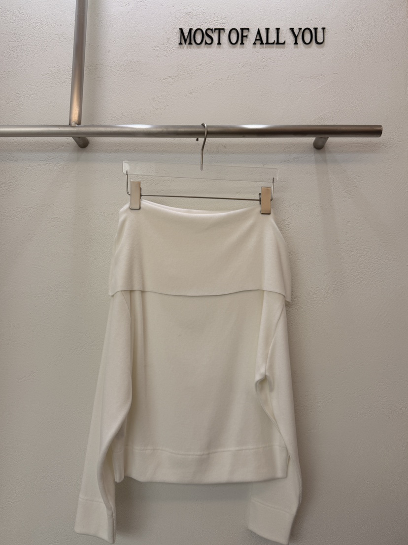 MOST OF ALL U韓國代購㊣女裝新款時尚25秋冬長袖T恤露肩MOST OF ALL U長袖T恤圖色1