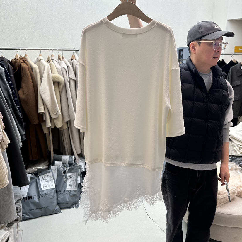 HUMMING BIRD東大門㊣實拍女裝新品25秋冬真品推薦T恤蕾絲HUMMING BIRDT恤